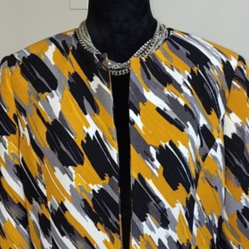 Kasper Women's Abstract Brushstroke Open-Front Blazer in Mustard, Black & White - Picture 4 of 4